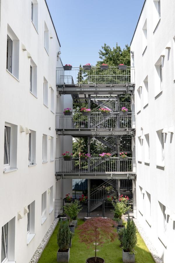 Grobo Apartments Гамбург Экстерьер фото